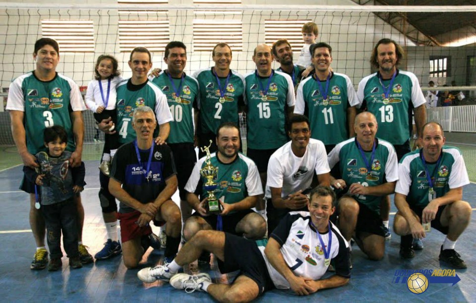 UCDB e Amigos do Voleibol conquistam Taça Pantanal