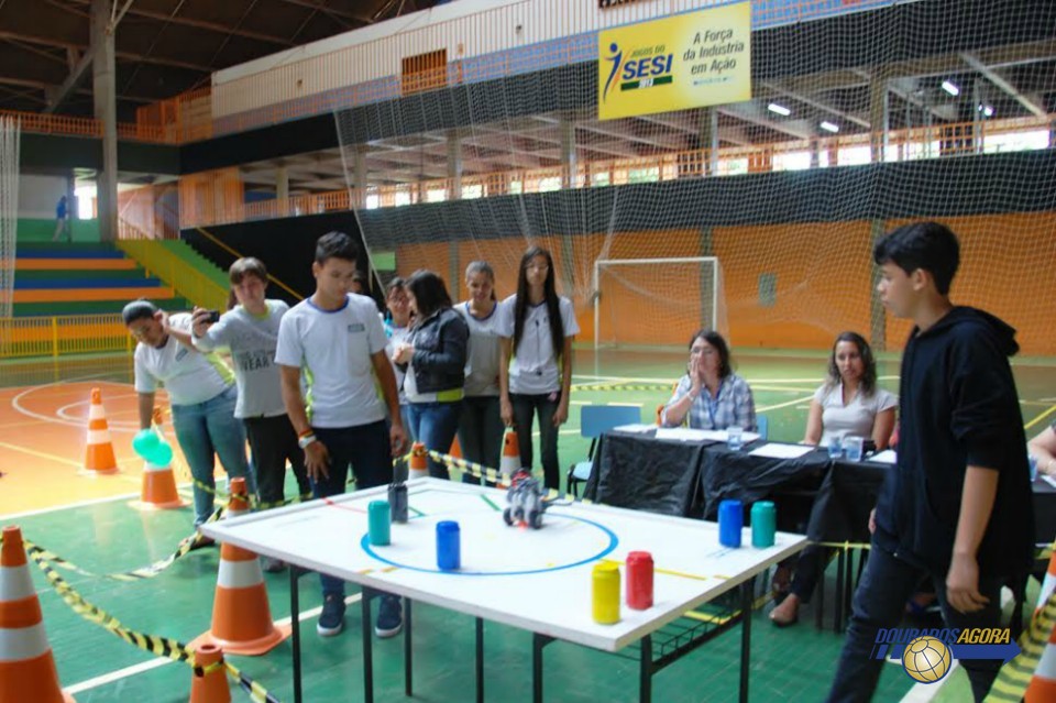 Escolas do Sesi realizam 1º torneio de robótica de MS