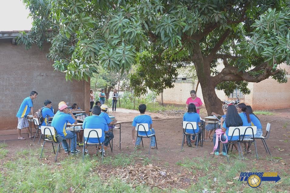 MPF aciona Justiça para garantir salas de aula na aldeia