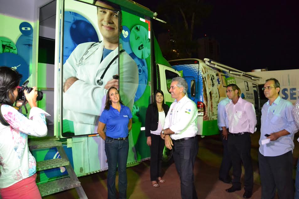 Caravana sai com unidades móveis de prevenção ao câncer