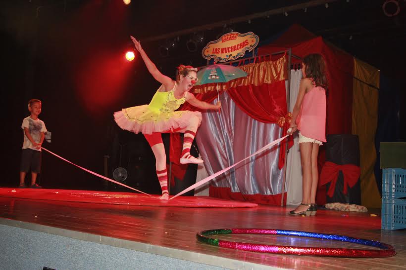 Circo Las Muchachas leva magia e alegria ao Centro Cultural neste sábado