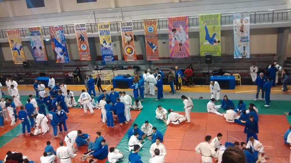 Judocas representam Coxim em Torneio Internacional na Argentina