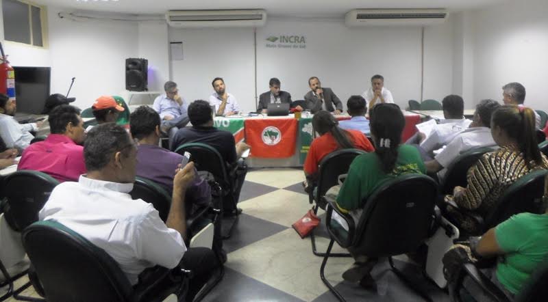 MST debate com Incra reforma agrária no Mato Grosso do Sul