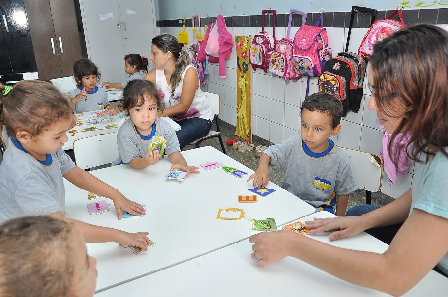 Murilo dobra vagas e 6.500 crianças estudam nos Ceims