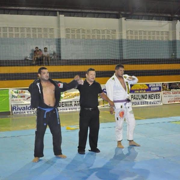 Depois de perder braço, lutador mira faixa preta de Jiu-Jitsu