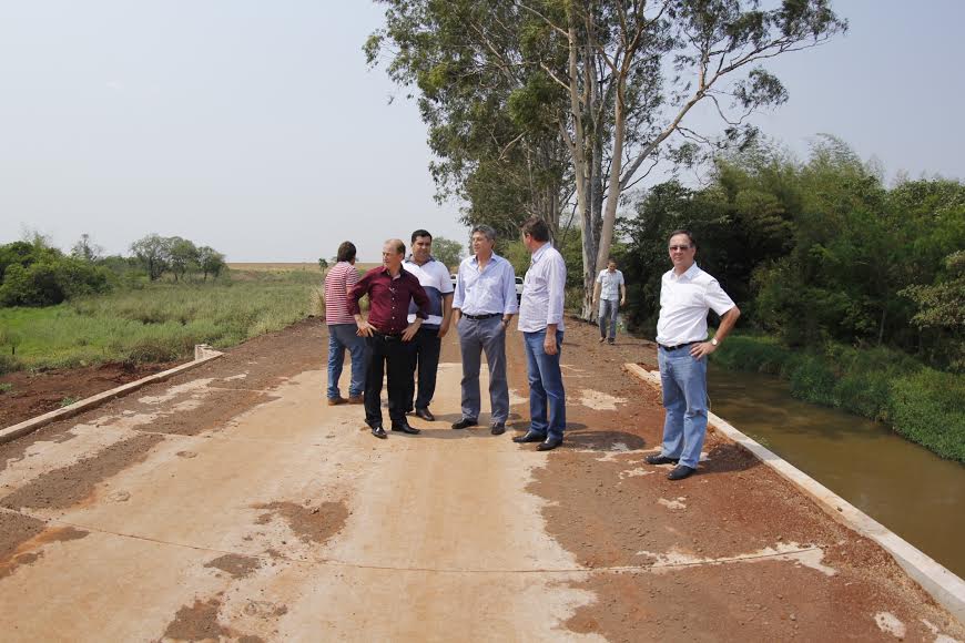 Prefeitura constrói 7 pontes na zona rural de Dourados