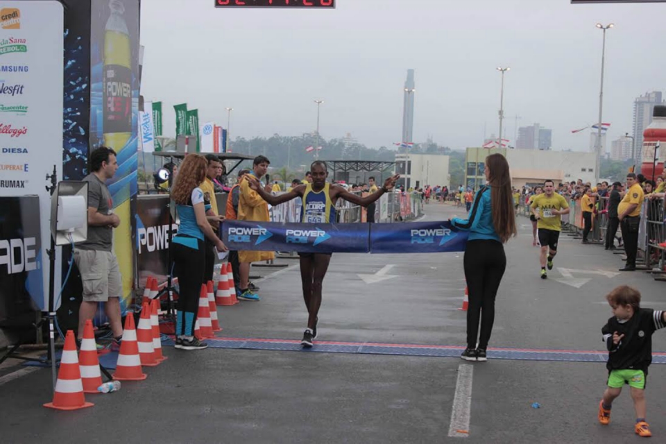 Atleta de Mato Grosso do Sul vence Meia Maratona em Assunção
