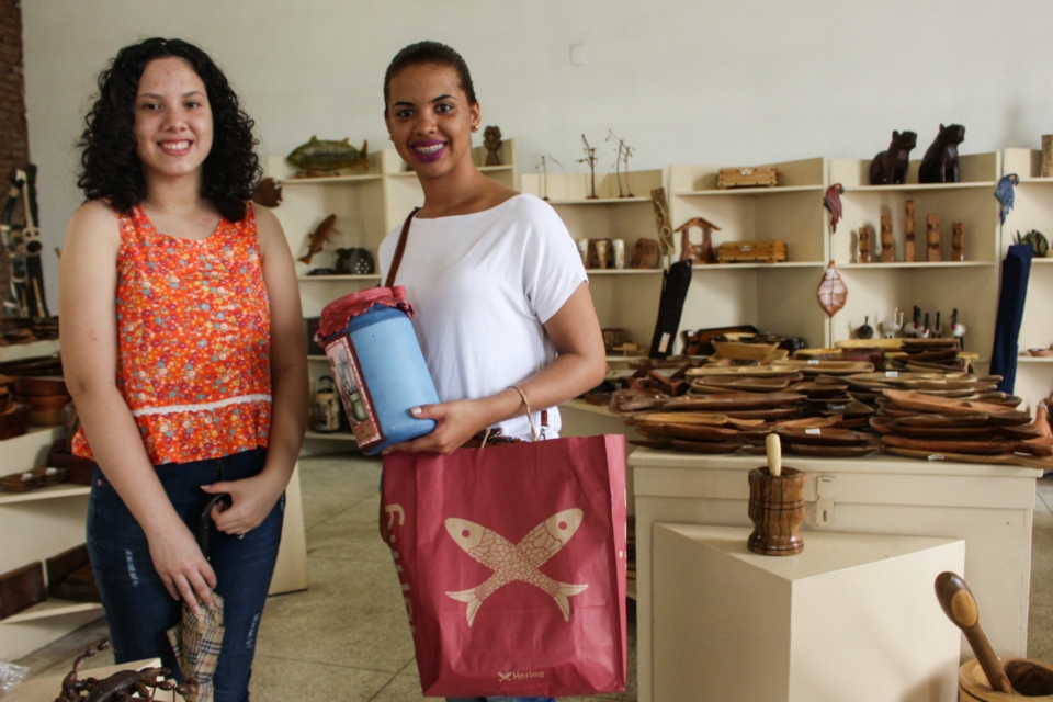 Casa do Artesão promove cores e formas do artesanato sul-mato-grossense