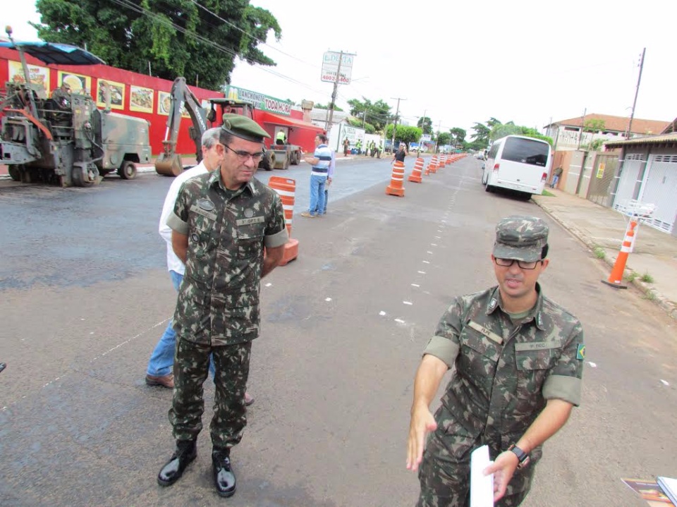 Exército conclui primeira etapa de recapeamento de vias na Capital