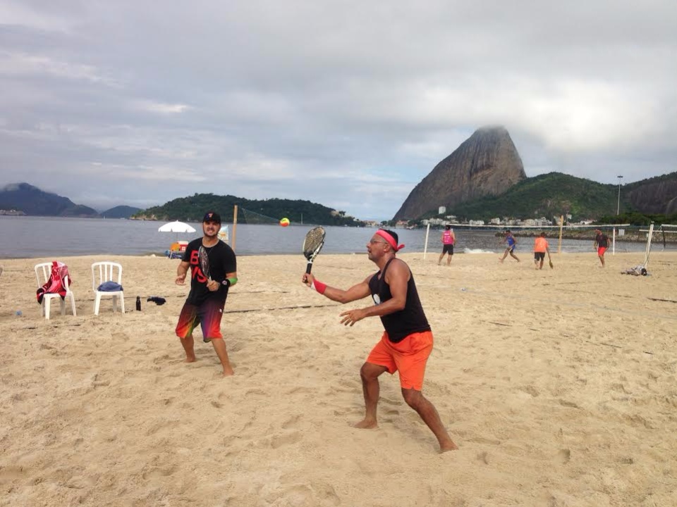 Sul-mato-grossenses faturam troféus em torneio de Beach Tennis
