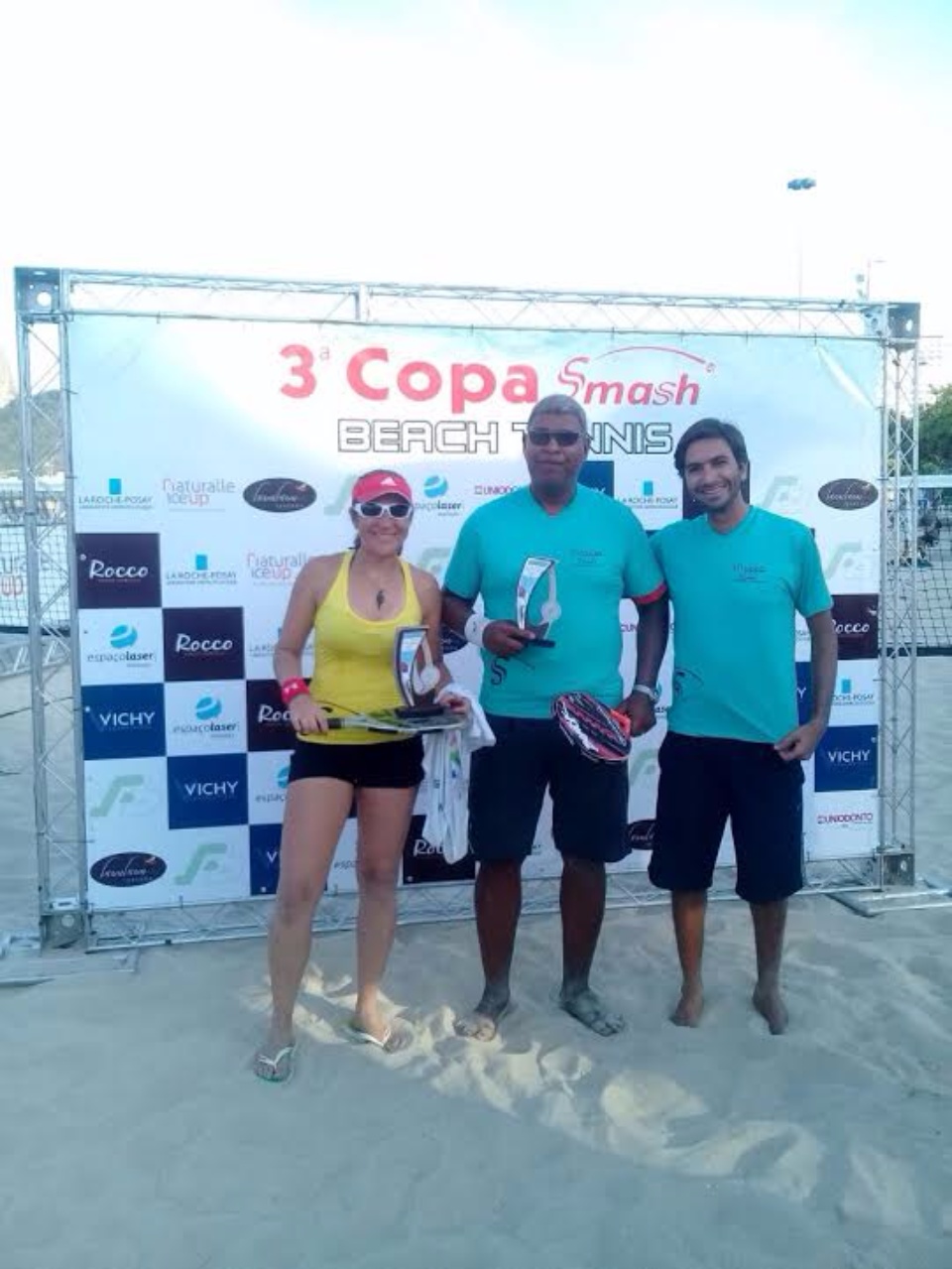 Sul-mato-grossenses faturam troféus em torneio de Beach Tennis