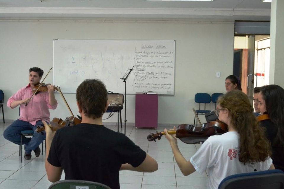 Festival Douradense de Música oferece 26 workshops e oficinas gratuitas