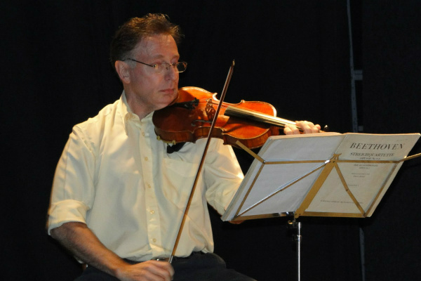 Violinista Bernardo Bessler. (Foto: Divulgação)
