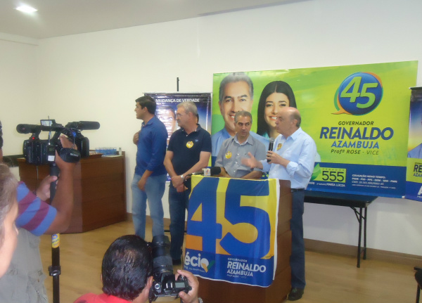 Reinaldo, Serra e Geraldo durante coletiva à imprensaFoto: Flávio Verão