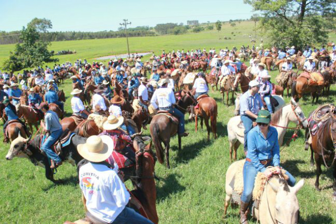 Cavalgada vai reunir centenas de cavaleiros e amazonas este ano. Foto: Arquivo