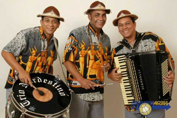 Trio Nordestino, formado atualmente por Luiz Mário (triângulo e voz), Coroneto (zabumba) e Beto Sousa (sanfoneiro) será principal atração no Festsol.
