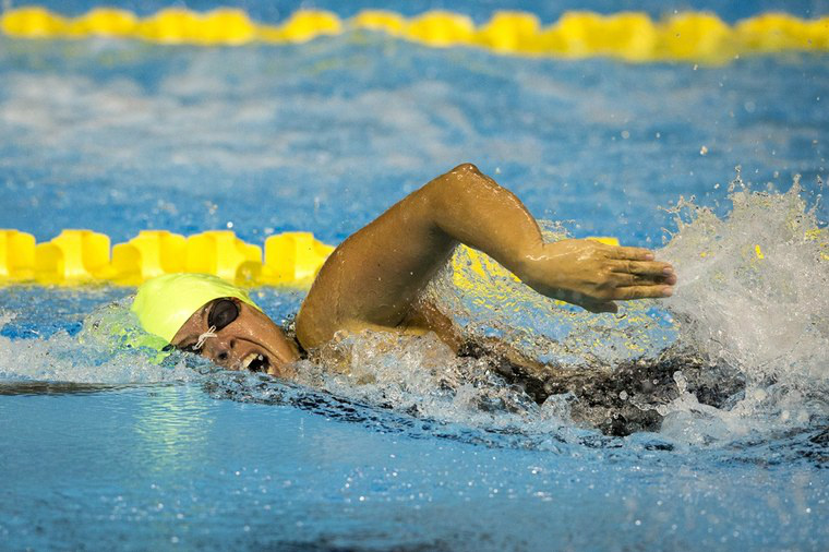 Veronica Almeida diz que a natação a ajudou a superar a própria expectativa de vida. Foto: Daniel Zappe/MPIX/CPB