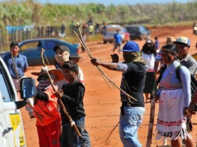 Conflitos devido à invasões indígenas nas terras demarcadas aconteceram em Caarapófoto - Divulgação
