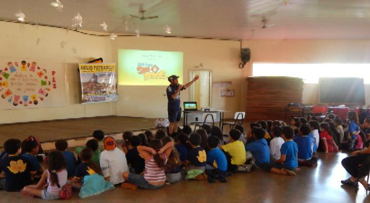 Projeto educativo de Pietramale traz crianças que dizem não às drogas