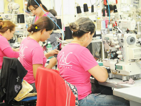 Cenário de crise para 2015 ainda não retrai setor de vestuário
