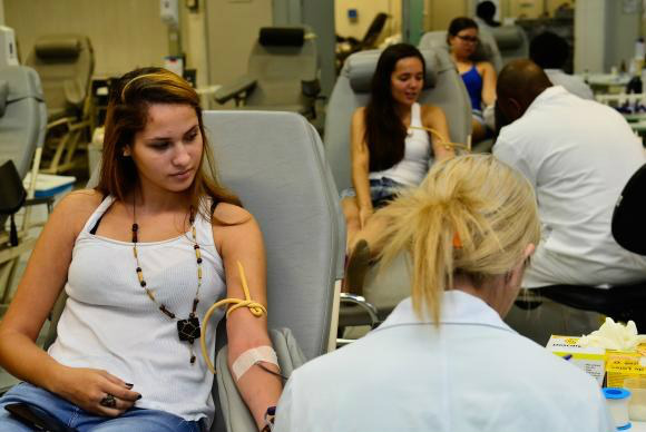 Campanha reforça importância de doar sangue durante férias e festas de fim de anoDivulgação/EBC