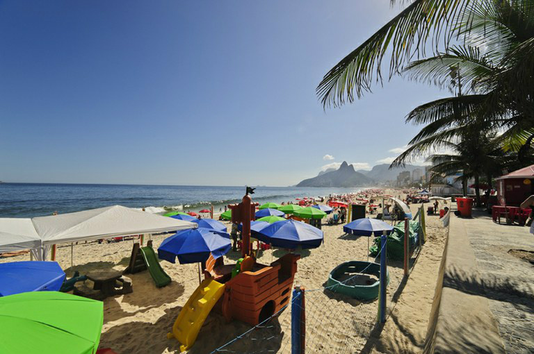 Litoral é a principal opção de lazer do brasileiro durante o verão.Divulgação/ Ministério do Turismo