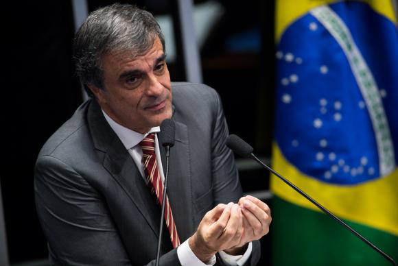 Brasília - O advogado de defesa, José Eduardo Cardozo, fala durante o quinto dia do julgamento final do processo de impeachment da presidenta afastada Dilma Rousseff, no SenadoFoto: Marcelo Camargo/Agência Brasil