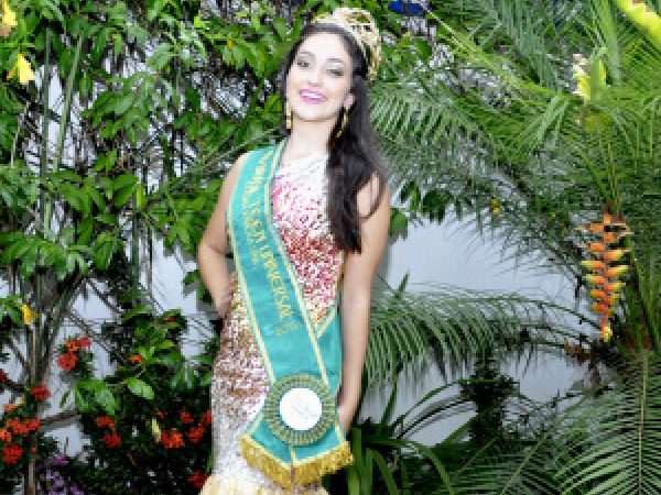 Taynan Cordeiro Santana, de Caarapó, venceu concurso de beleza realizado no Rio de Janeiro