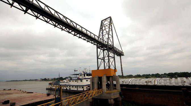 Terminal é usado para escoamento de grãos e minério de ferro e principal entreposto hidroviário da Argentina e Bolívia (Foto: Edemir Rodrigues/Subcom)