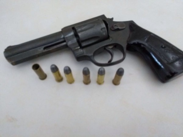 Guarda Municipal apreendeu arma de calibre 38 municiada