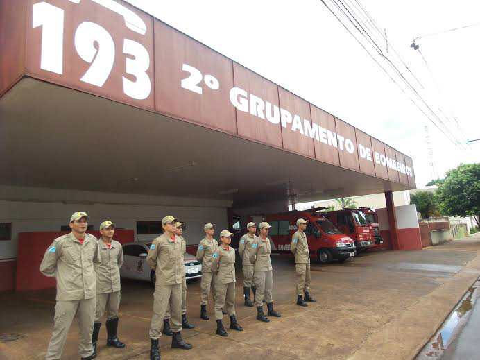 Novos militares se apresentaram nesta segunda-feira aos bombeiros de DouradosFoto: Cido Costa