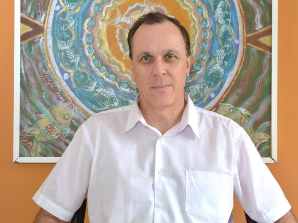 Professor de psiquiatria e médico psiquiatra e espírita, José Roberto Martinez.