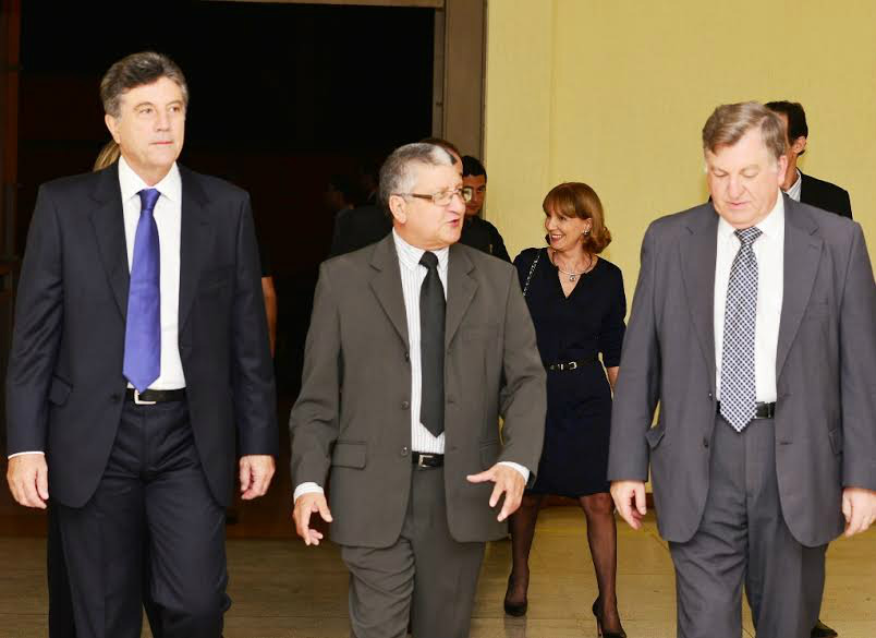 Murilo recepcionou o ministro do TST João Oreste Dalazen que veio a Dourados para participar do ato. Foto: A. Frota