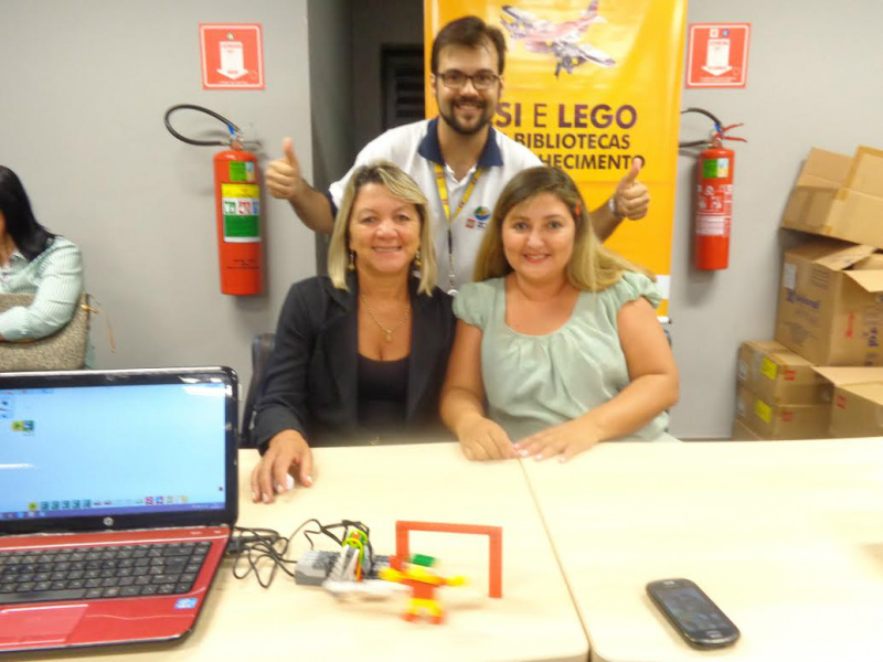 Professor Daniel Tieto, Isabel Missias e Sonia Morel. Foto: Divulgação