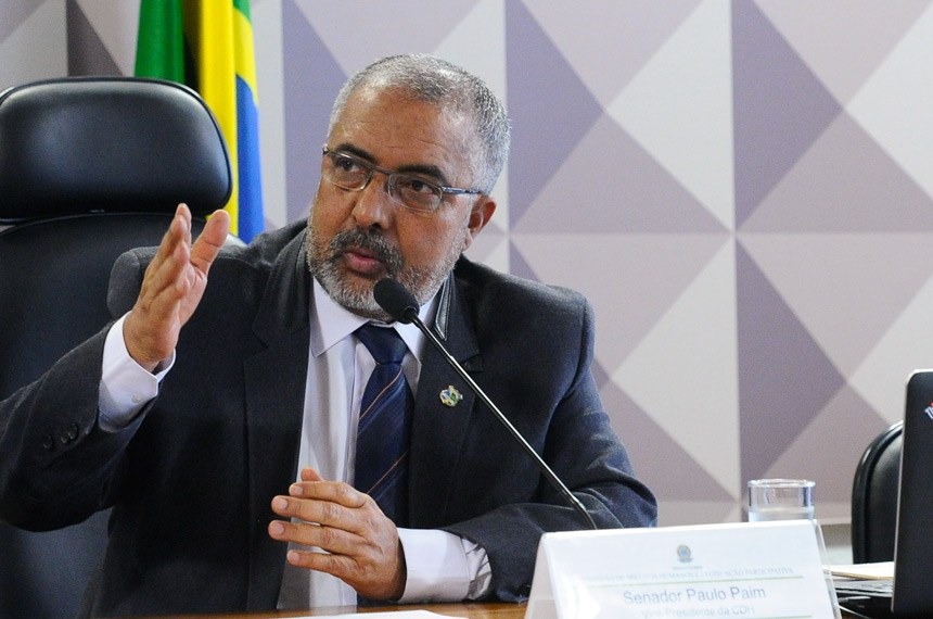 Senador Paulo Paim (PT-RS) apresentou o requerimento para a realização do debate Geraldo Magela/Agência Senado