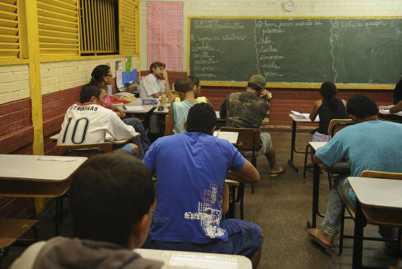 Segundo o movimento Todos pela Educação, índice de estudantes com aprendizado adequado aumentou, mas ainda há um gargalo em matemática -Arquivo/Agência Brasil