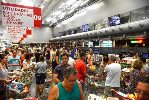 Pesquisa da FGV indica que consumidores esperam inflação de 5,4% nos próximos 12 meses, contra 2,95% de 2017Arquivo/Tânia Rêgo/Agência Brasil