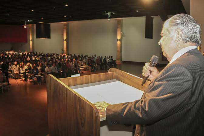 José Roberto Batochio debateu o tema Advocacia, Justiça e Cidadania na abertura do evento. Foto: Decom