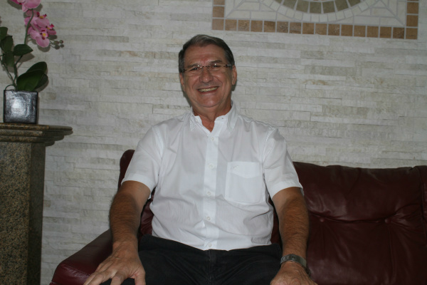 Secretário municipal de Saúde, Dr. Sebastião Nogueira