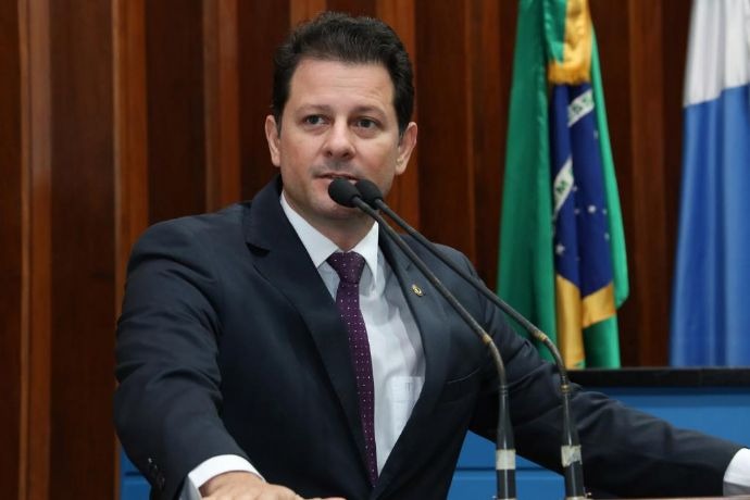 Deputado Renato Câmara é o autor do projeto de lei que pretende possibilitar o parcelamento das multas de trânsito por meio do cartão de crédito