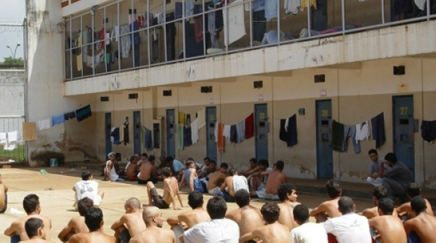 Detentos na penitenciária em douradosFoto: Arquivo/ Hedio Fazan