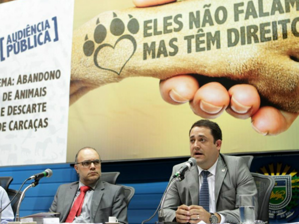 Marcio Fernandes quer ditretrizes em programas de controle reprodutivo de cães e gatos em MSFoto: Marco Miatelo 