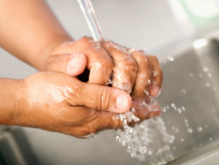 Higienização das mãos: ato simples que evita doenças