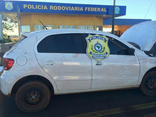 Carro recuperado havia sido roubado em LondrinaFotos; Cido Costa