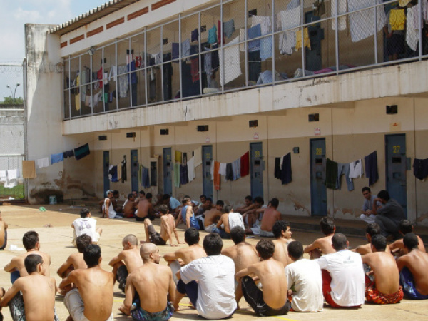 Valéria AraújoDo ProgressoCom capacidade para 700 presos a Máxima de Dourados abriga mais de 2 mil detentos. (Foto: Hédio Fazan/Arquivo)