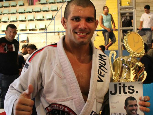 Rodolfo Vieira vai transmitir parte de seus conhecimentos em Jiu Jitsu para atletas de Dourados e região durante seminário no dia 16 de agosto (Foto: Divulgação)