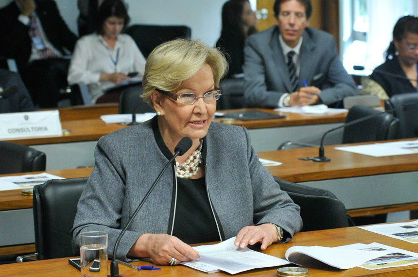 A senadora Ana Amélia foi relatora do projeto na comissão