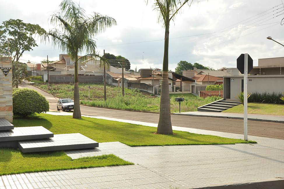 No Jardim Murakami, moradores comemoram a valorização dos imóveis após asfalto 