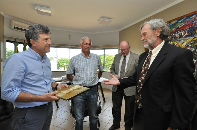 Em novembro, o prefeito Murilo recebeu a visita oficial dos representantes de Kearney, Jerry Fox e Charles BicakFoto: Arquivo