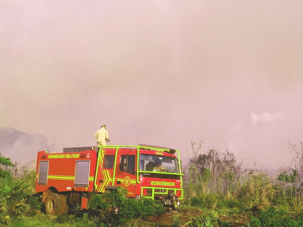Fumaça de incêndios no Pantanal se espalha por MS e atinge outros países